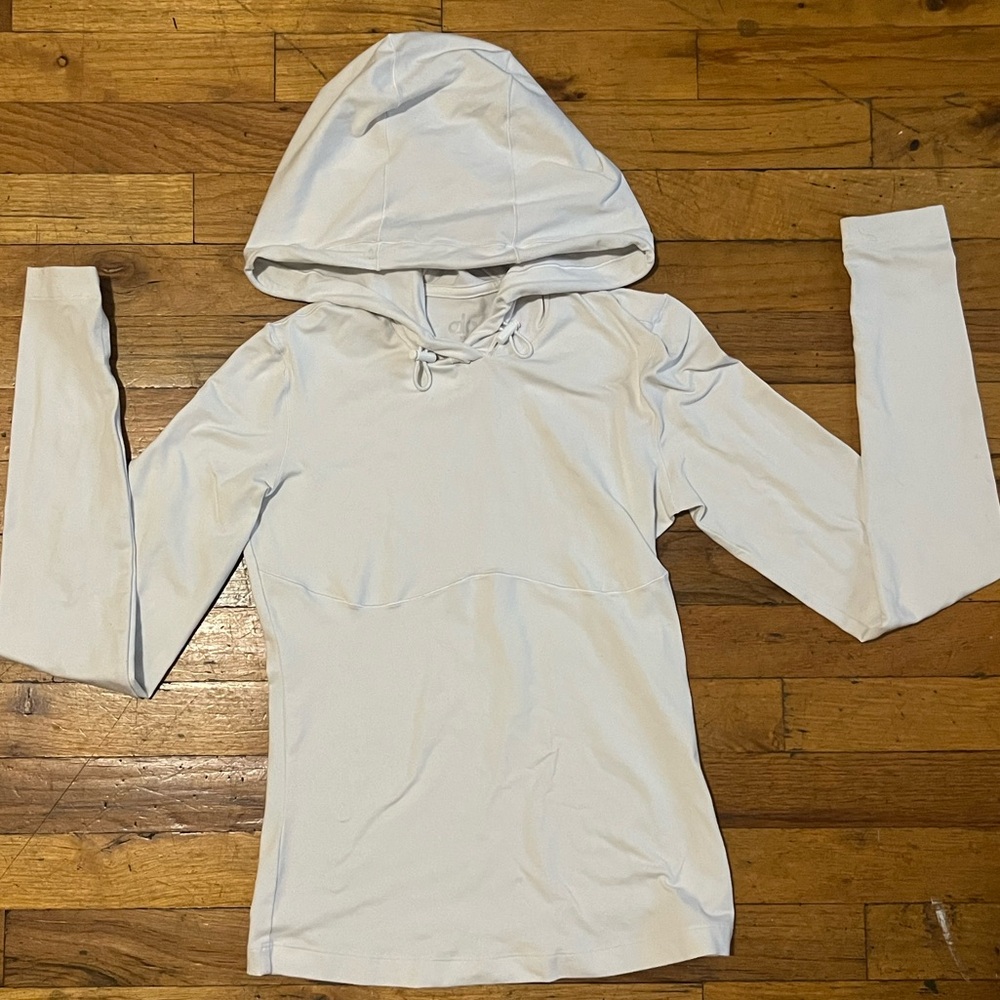 ALO Yoga White Pull Over Sweater